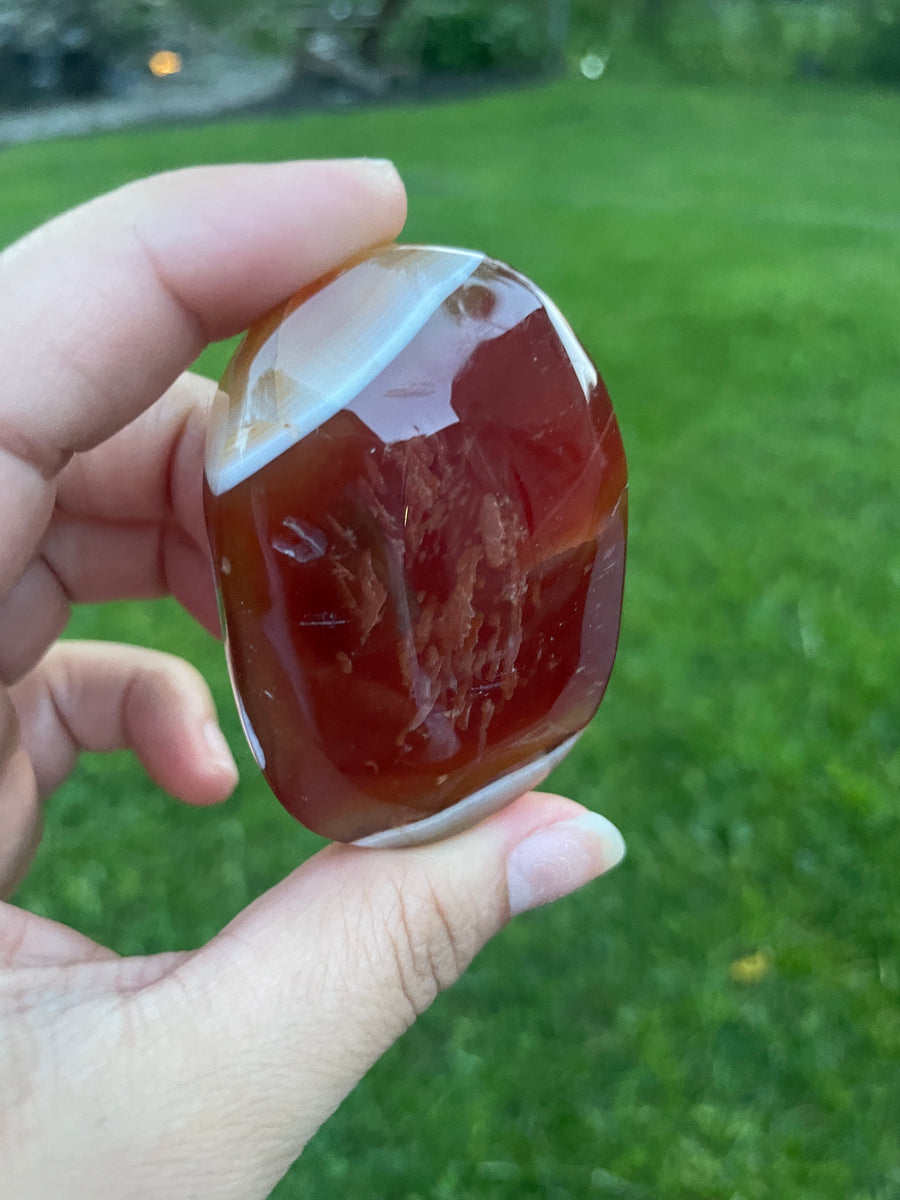 High Quality Carnelian Palm stone