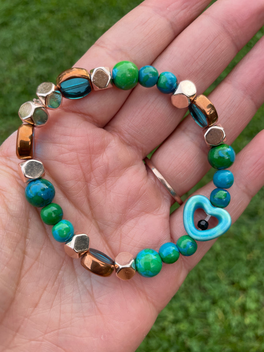 Blue vibes dyed howlite heart bracelet handmade