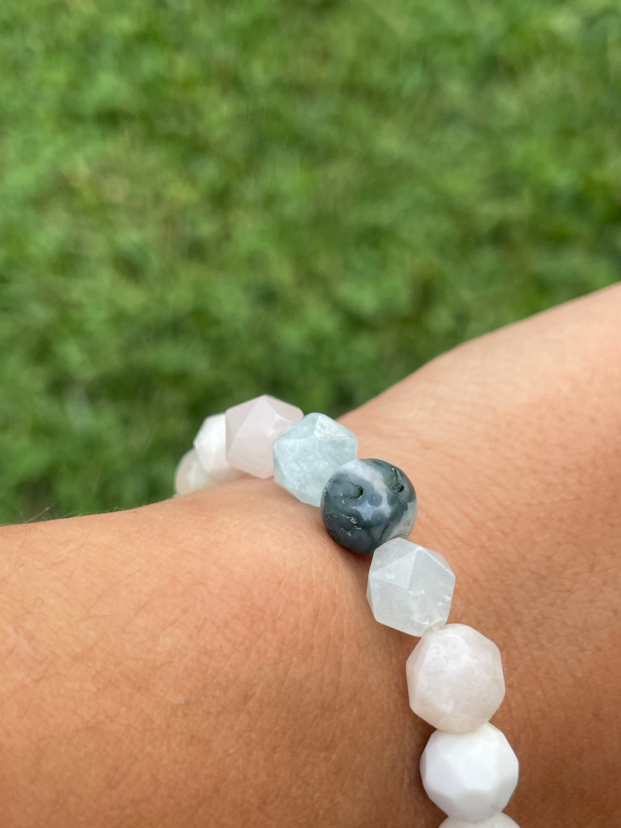 High vibration anxiety relief bracelet with moss agate center and orca agate