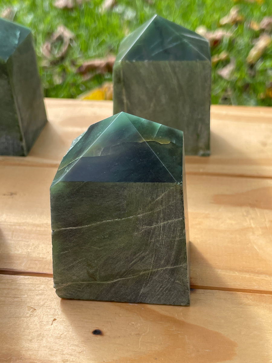 Green Jadeite/Jade Top polished