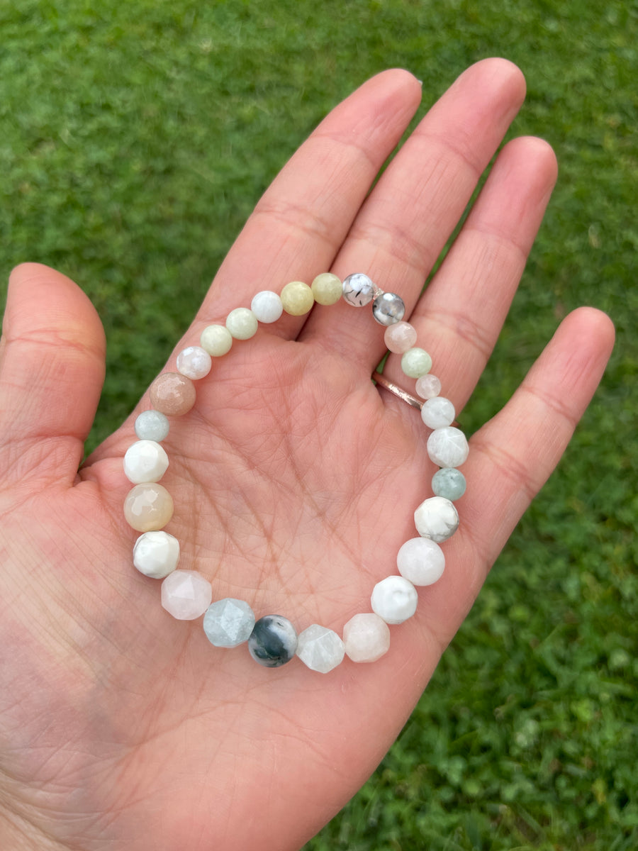 High vibration anxiety relief bracelet with moss agate center and orca agate