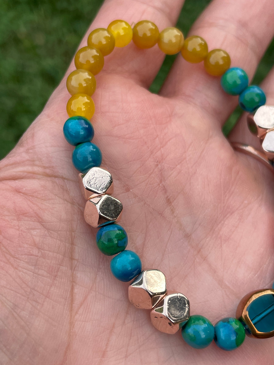 Blue and yellow vibes dyed howlite bracelet handmade