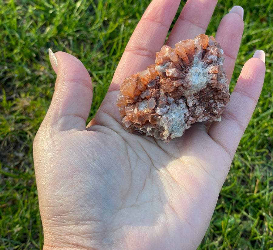 Aragonite specimen