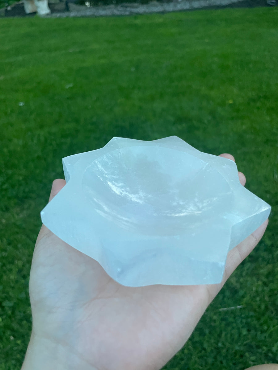 Selenite star dish bowl