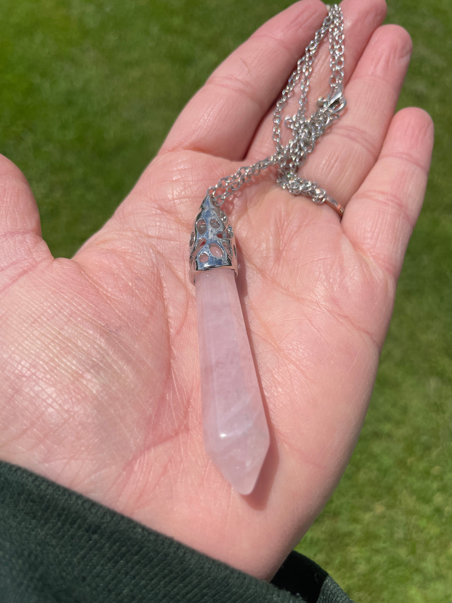Rose quartz point stainless steel chain necklace