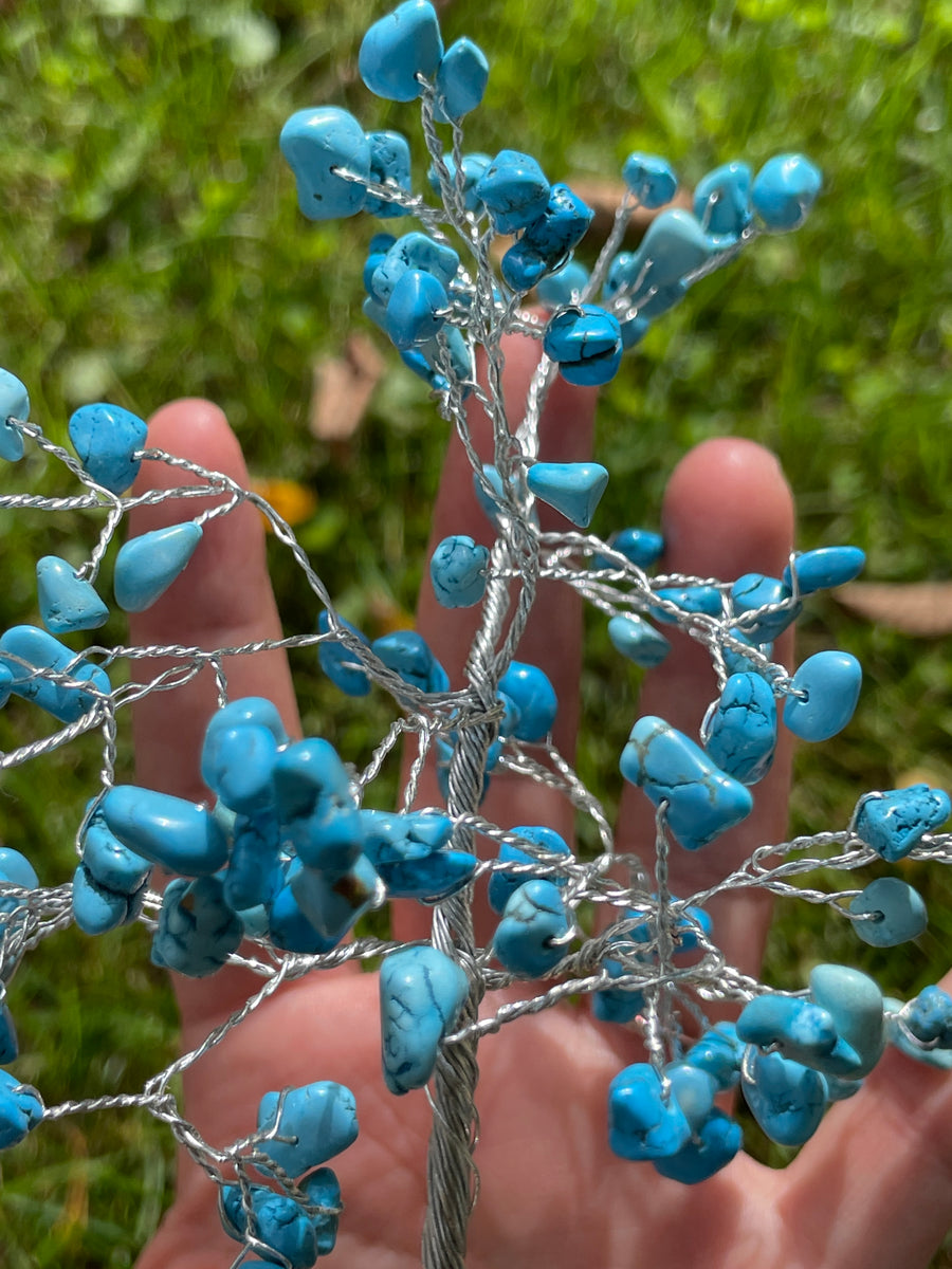 Crystal Trees with Orgone Pyramid Base 7 Inches(100 chips)