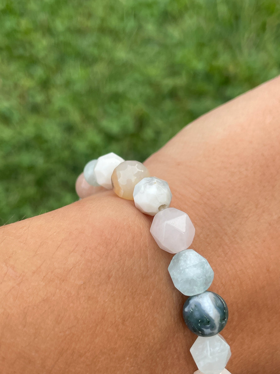 High vibration anxiety relief bracelet with moss agate center and orca agate