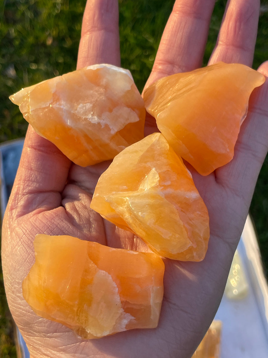 Orange calcite raw