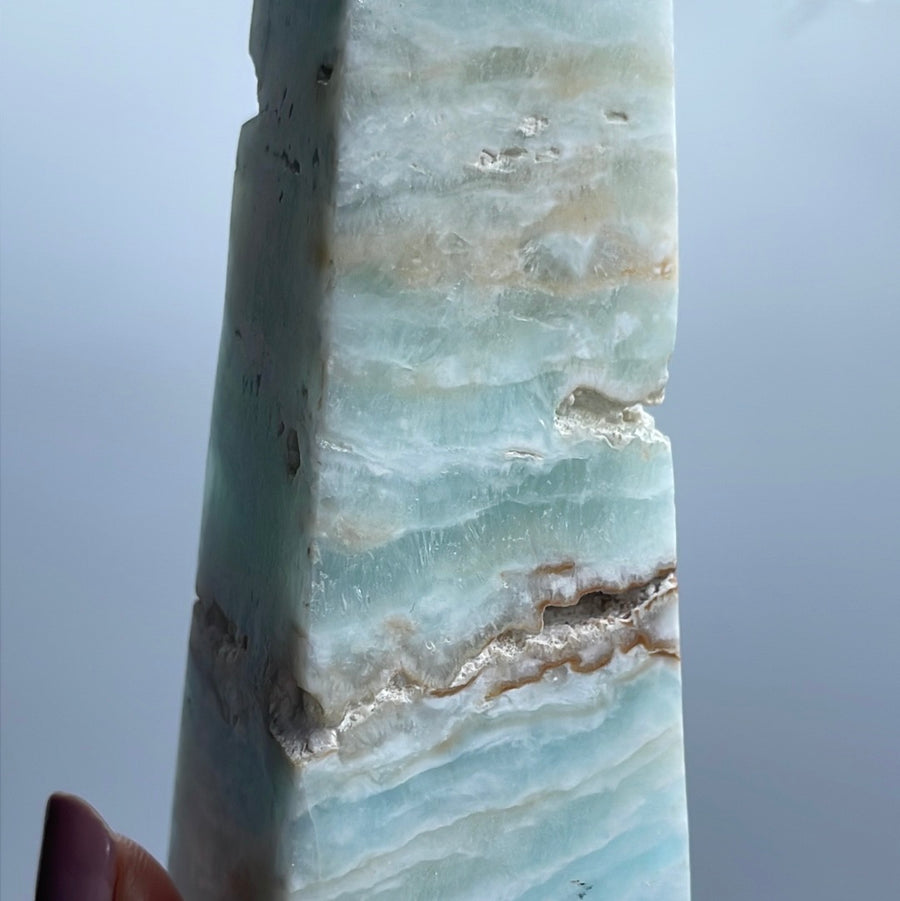 Caribbean calcite tower 5.7” tall