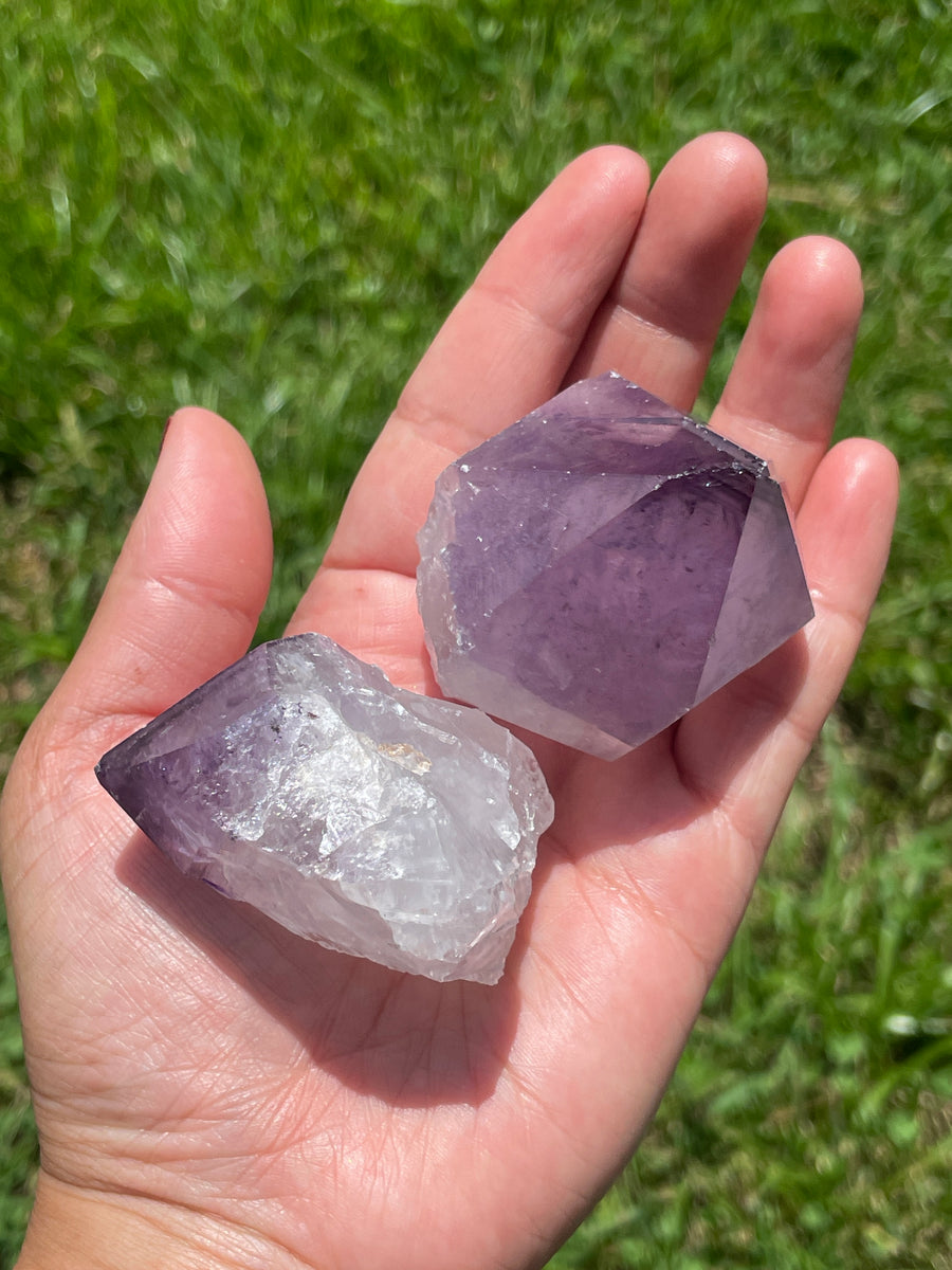 Amethyst point (larger size in shop)