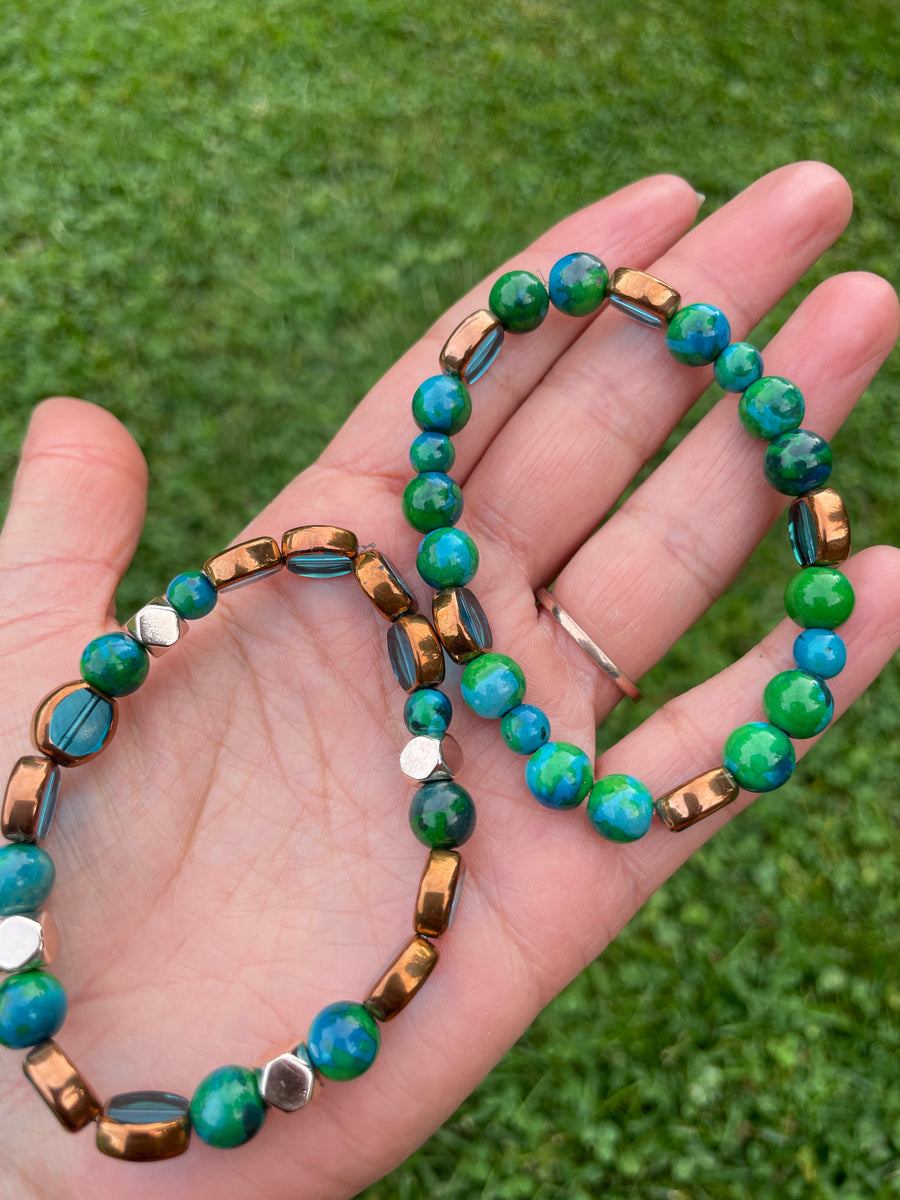 Blue vibes dyed howlite bracelet handmade