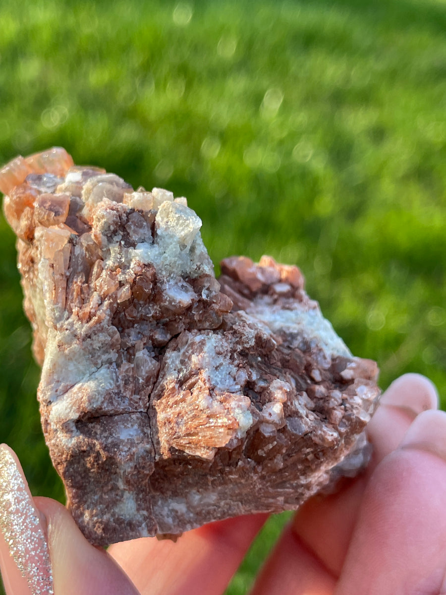 Aragonite specimen