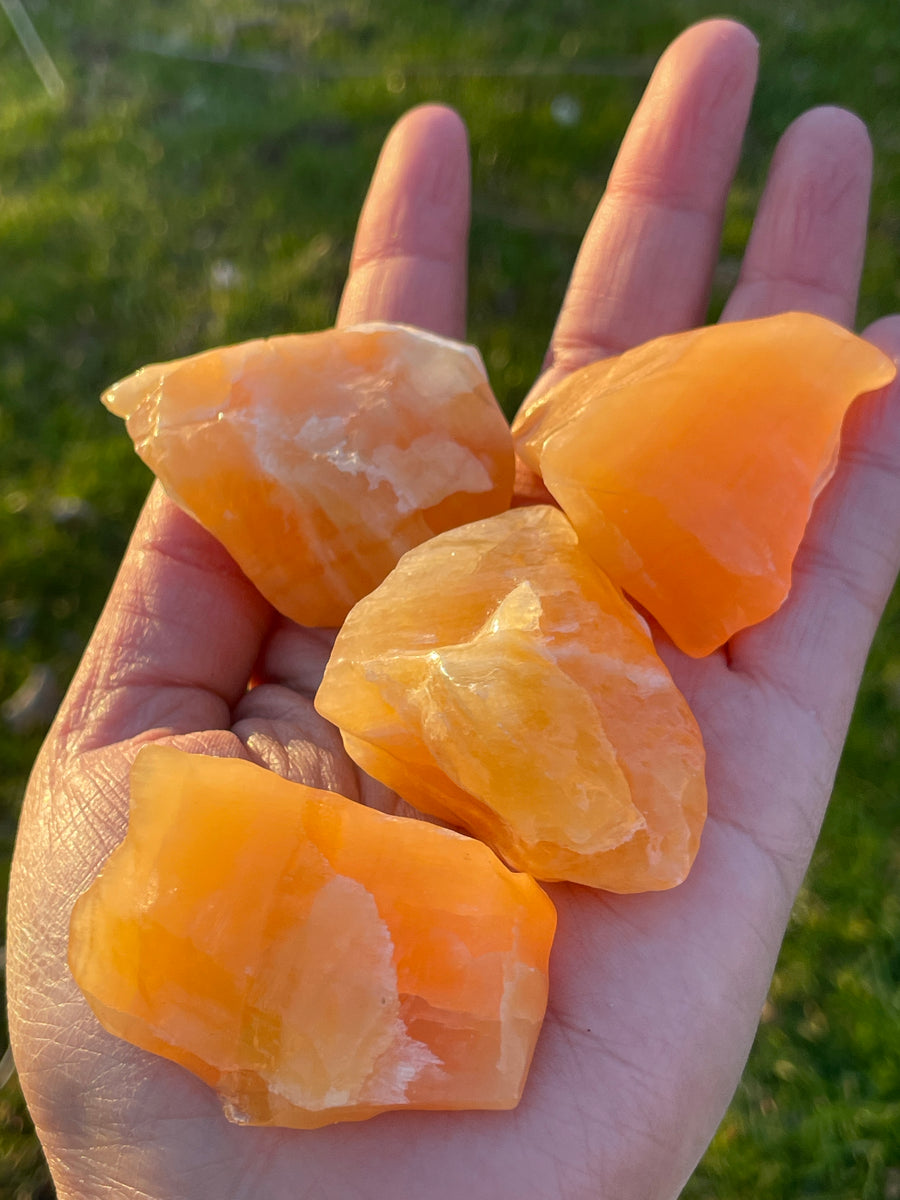 Orange calcite raw