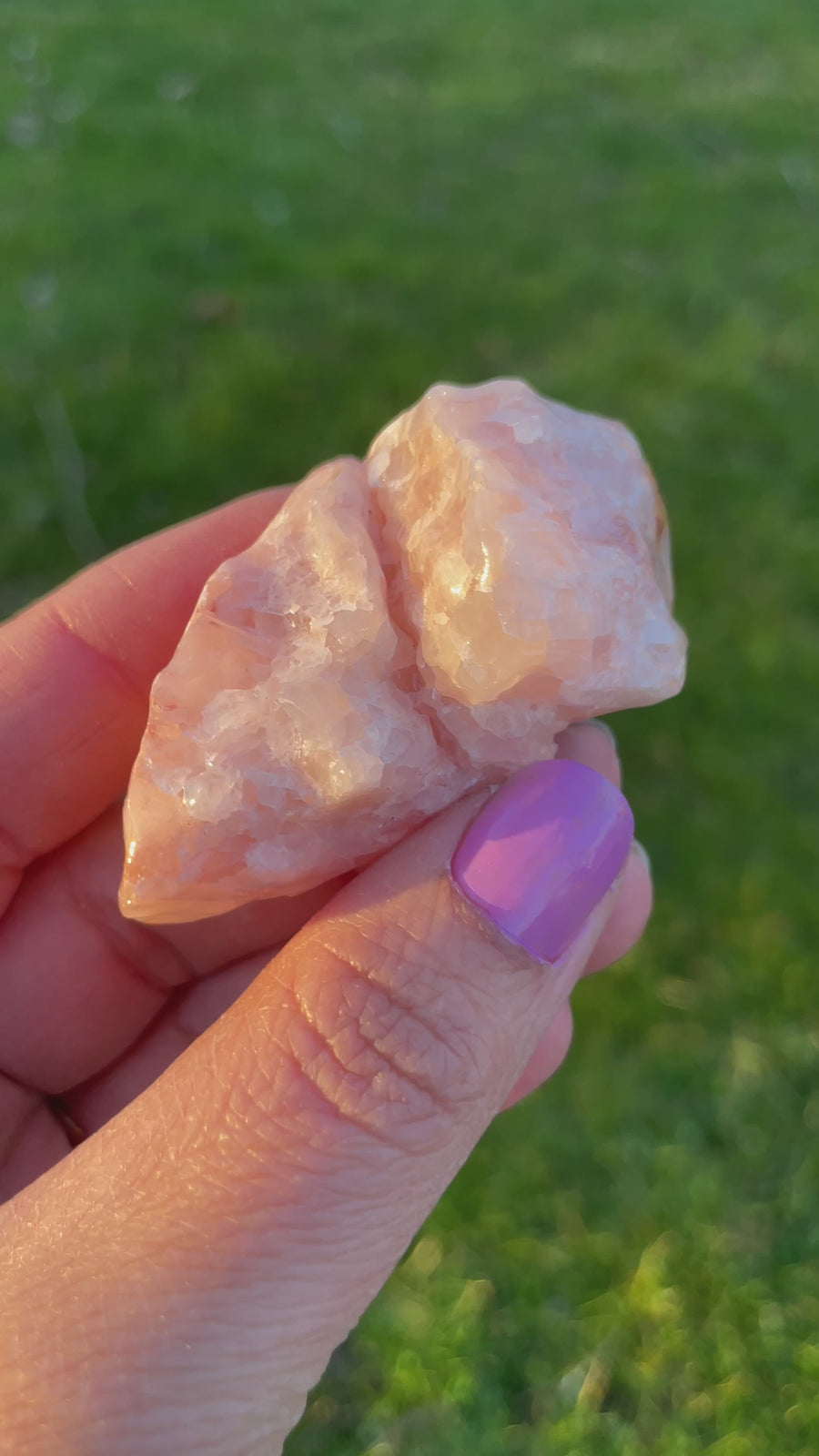 Rose pink calcite raw