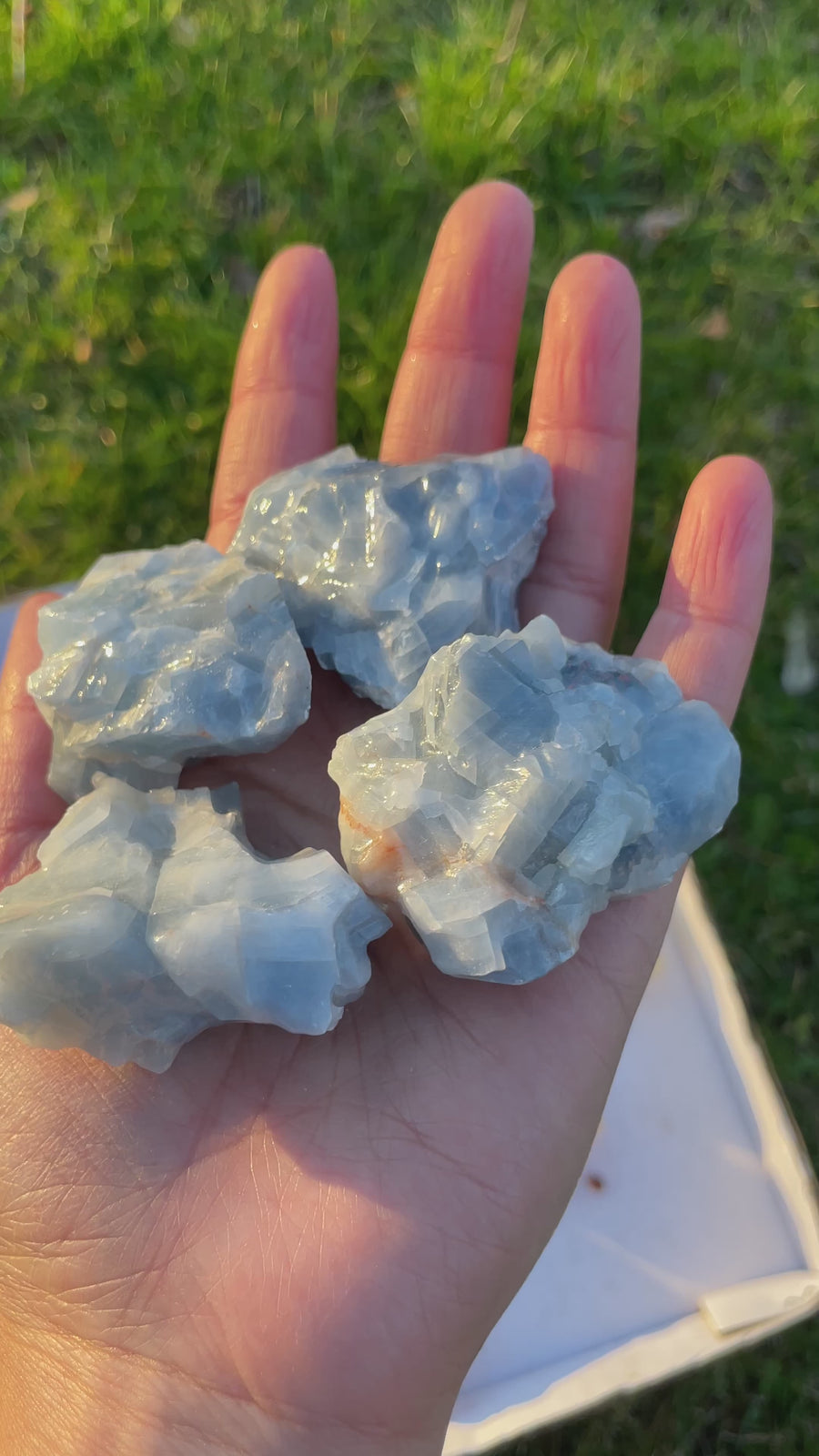 Blue calcite raw