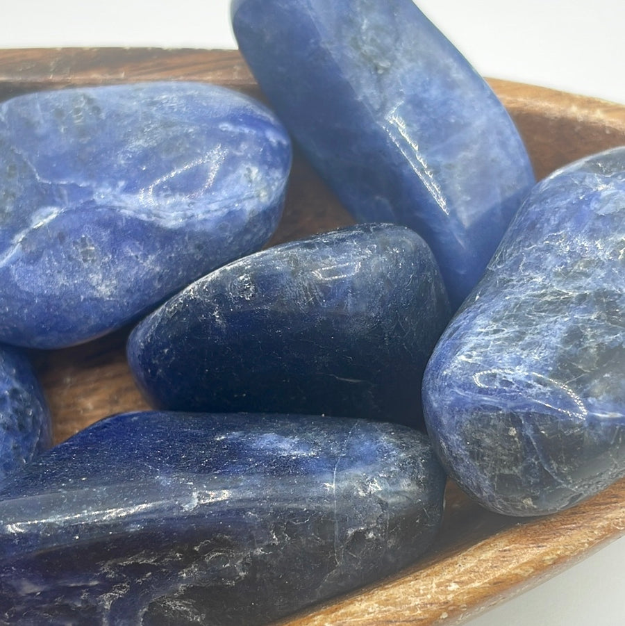 Sodalite tumble extra quality